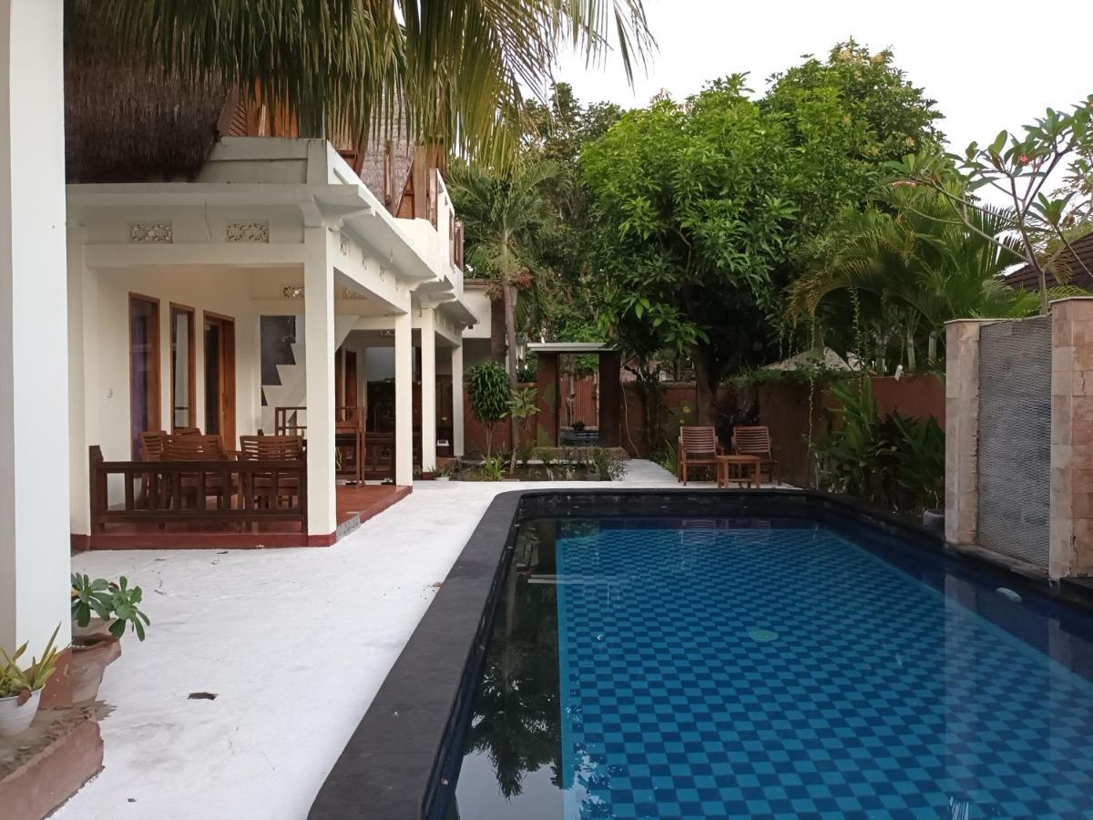 Susan Bungalow Gili Air Buitenkant foto