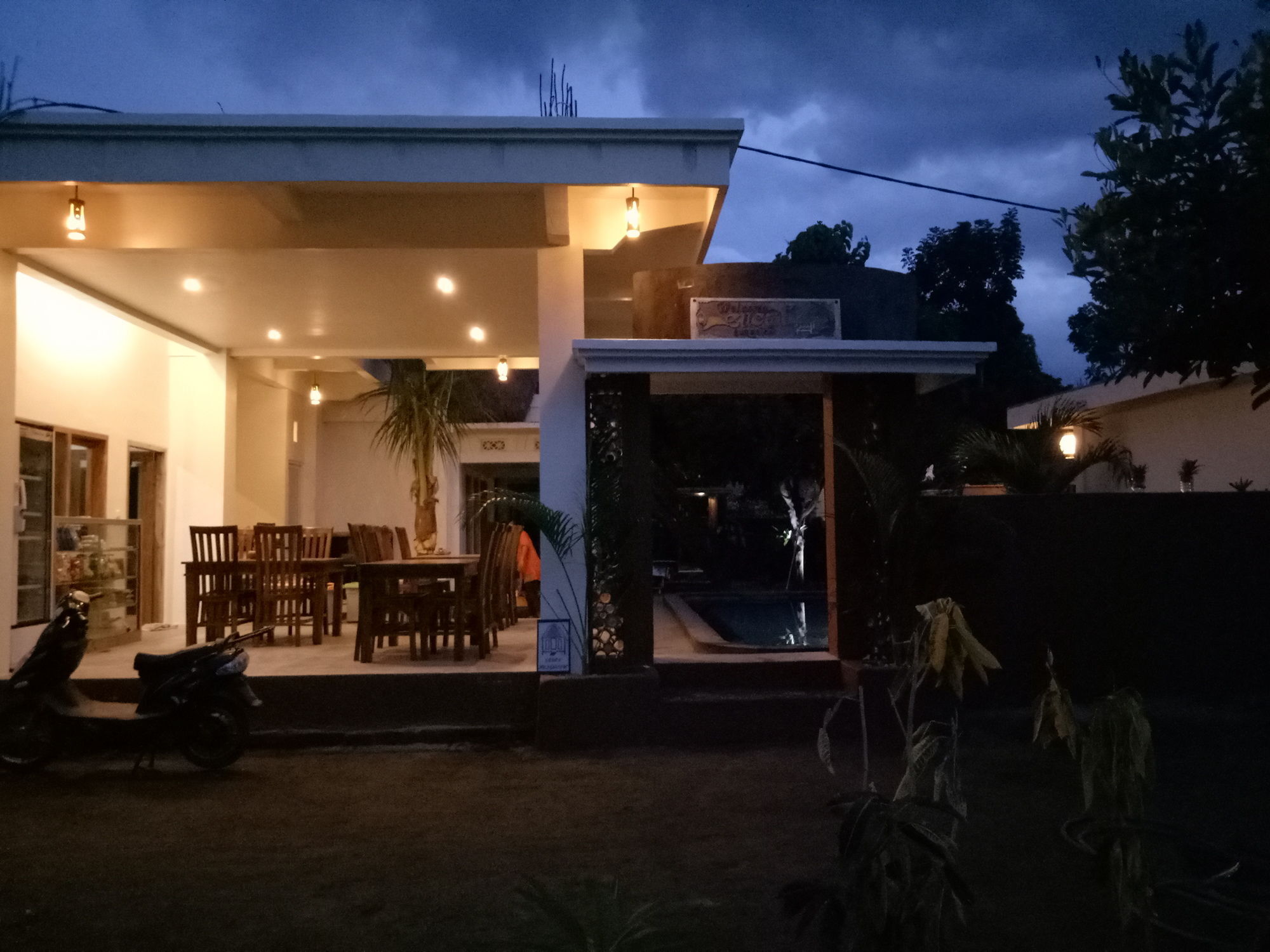 Susan Bungalow Gili Air Buitenkant foto